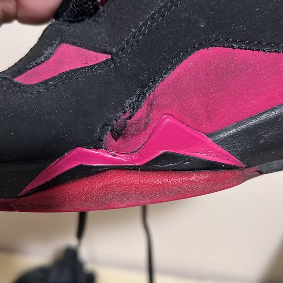 Air Jordan - Picture 6 of 17